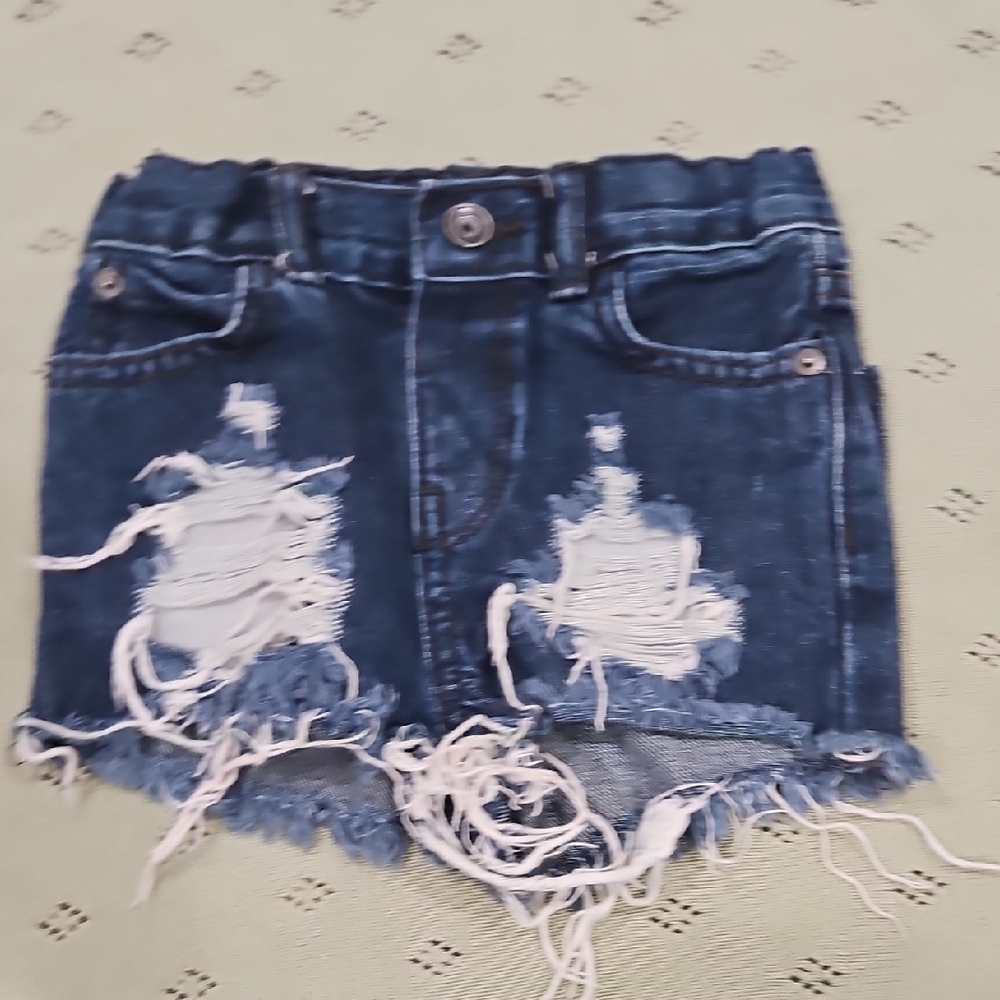3T Custom Distressed Denim Short Set - Picture 6 of 6